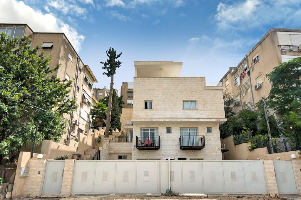 Casa De Aharon Apartments Haifa Eksteriør billede