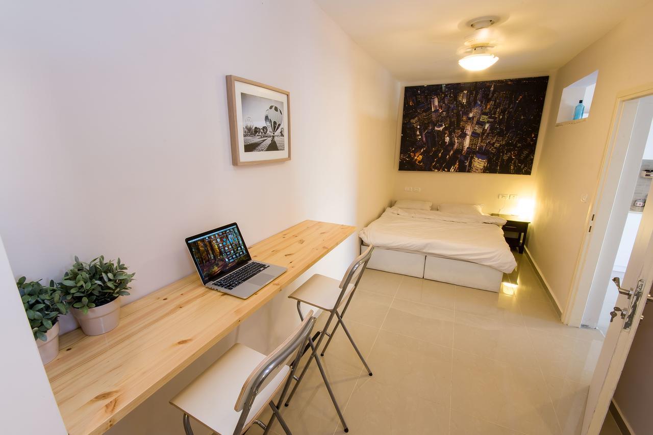 Casa De Aharon Apartments Haifa Eksteriør billede