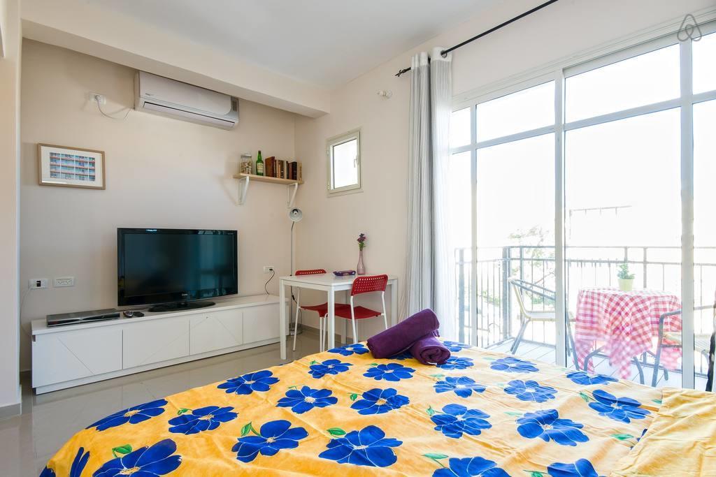 Casa De Aharon Apartments Haifa Eksteriør billede
