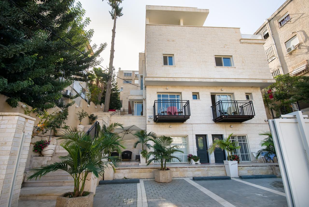 Casa De Aharon Apartments Haifa Eksteriør billede