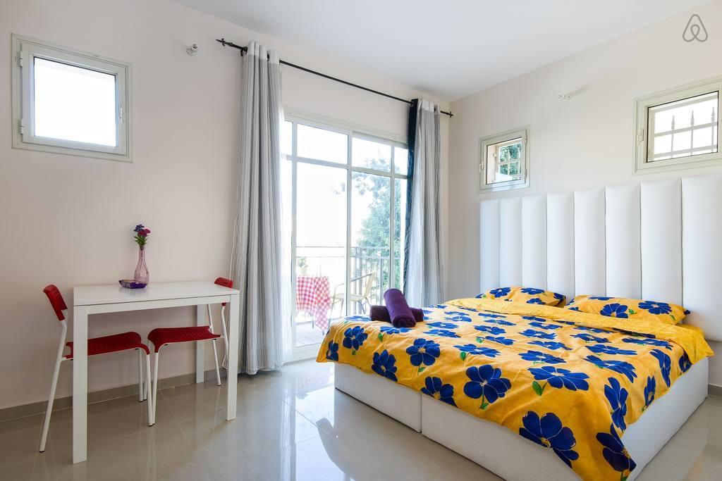 Casa De Aharon Apartments Haifa Eksteriør billede