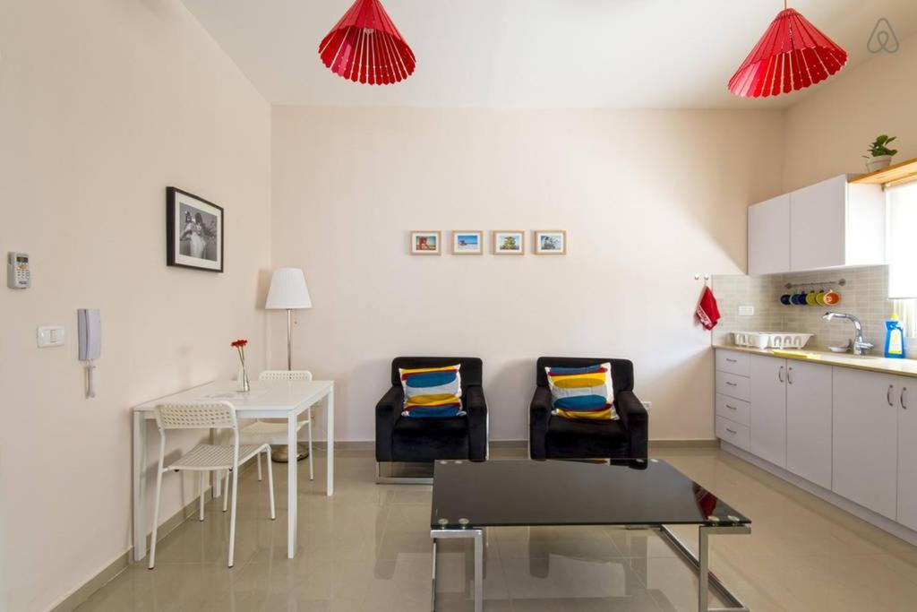 Casa De Aharon Apartments Haifa Eksteriør billede